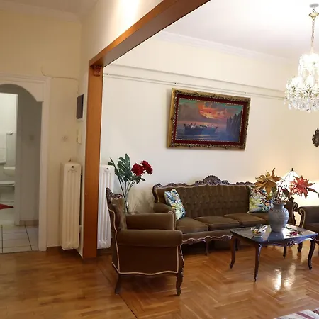 Omonoia Classic Manor Apartment *
