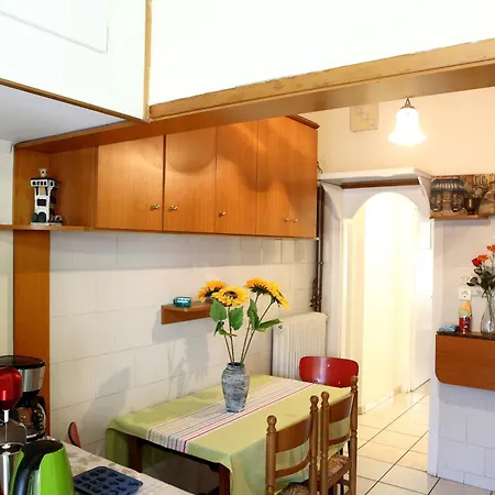 Omonoia Classic Manor Athens